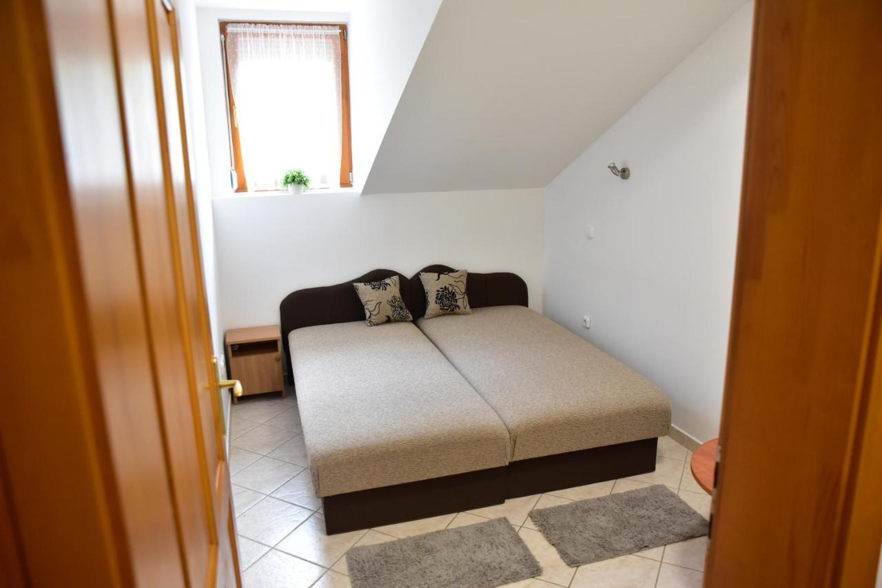 Bremi Apartman Fonyodliget Ngoại thất bức ảnh